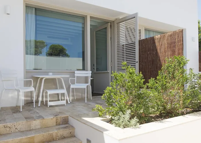 Empuries 4*