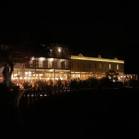 Empúries 4*