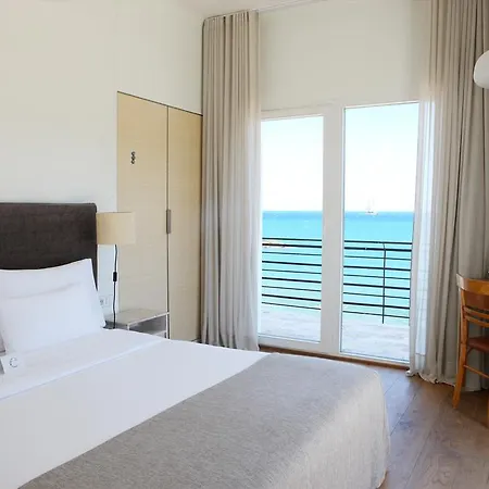 Отель Empuries 4*