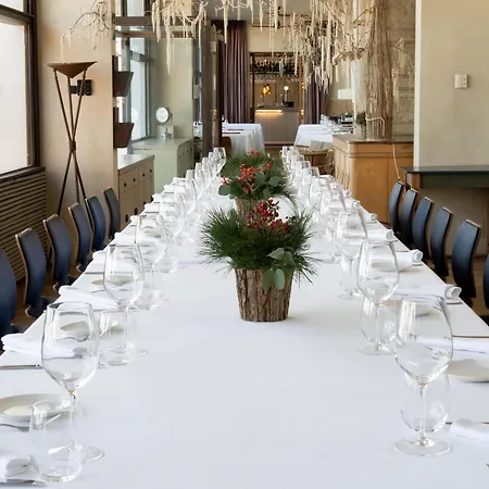 Empuries Hotel 4*